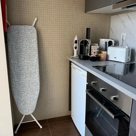 Invicta House Apartment